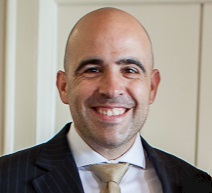 CÉSAR CANIÇO
